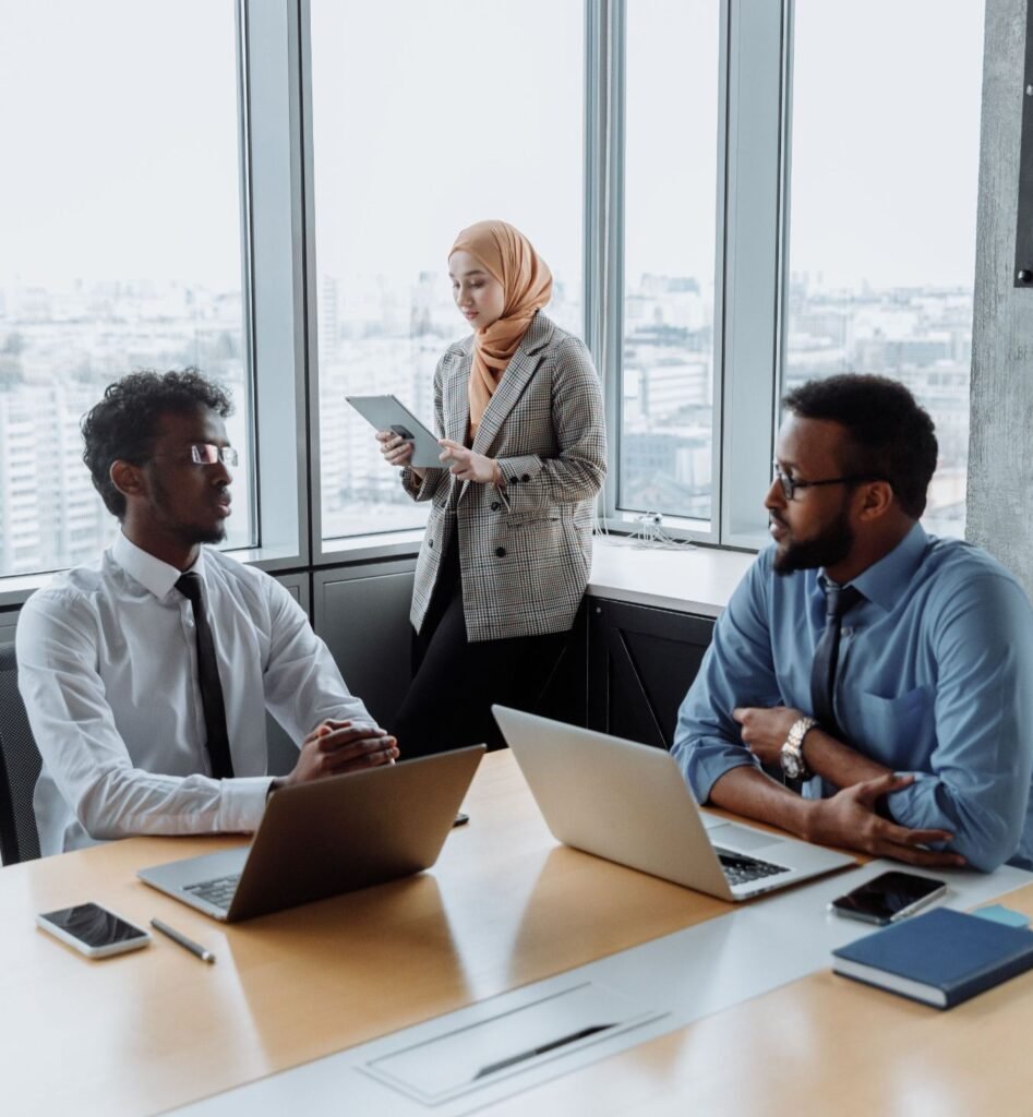 Business network infrastructure supporting multiple users and devices in Qatar
